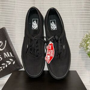 Black On Black Vans Black Insole Red Label Size 10.5 Men’s 12 Women’s NWT